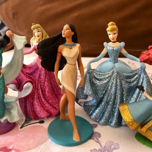 Lot of 7 Disney Princess Glitter Figurine Set Toys Rapunzel Jasmine Aurora etc. - Picture 5 of 7